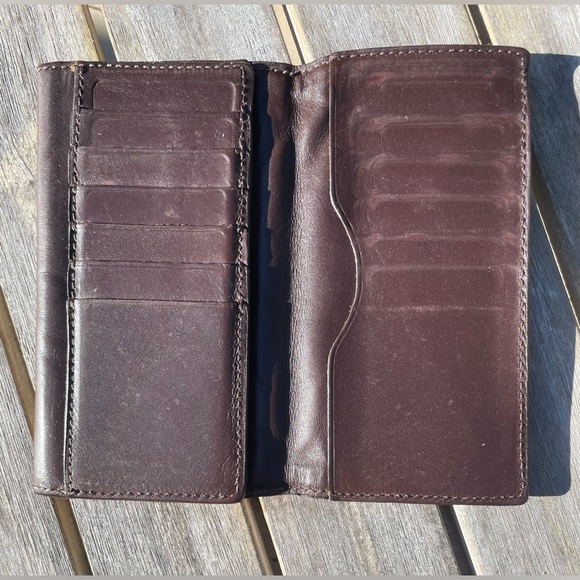 WREN AND IVY ESSENTIALS COAT WALLET - Picture 5 of 7
